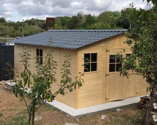 Realisation-Cabanon-tole-tuile