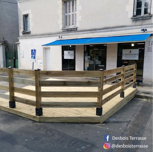 Realisation-Palissade-pin-poissonnerie-blere