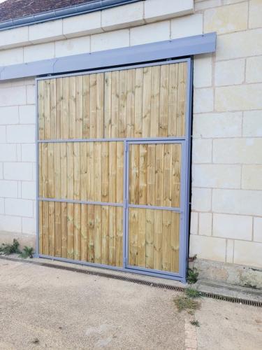 Realisation-Porte-bardage