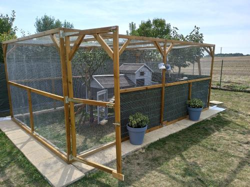 Realisation-Voliere-a-poule-finie